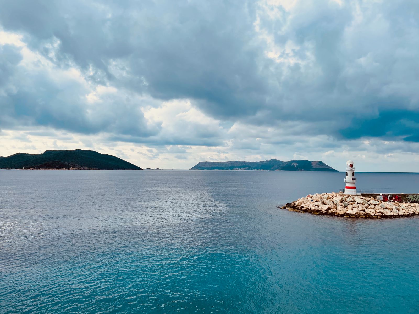 Lighthouse by the sea in Kaş, Turkey — photo by Egor Kunovsky